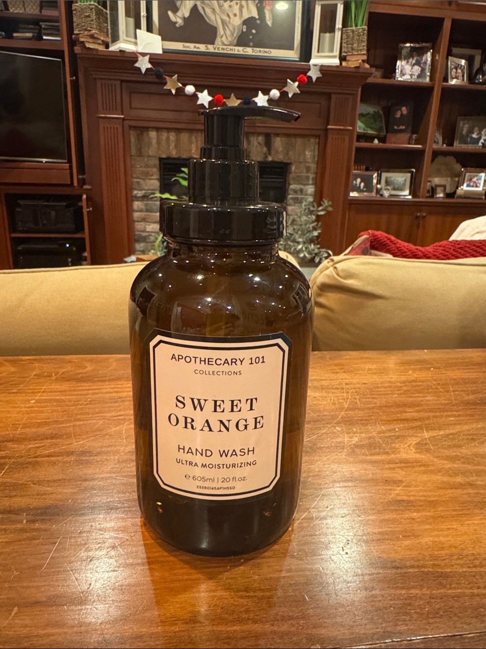 NEW Apothecary 101 Sweet Orange Hand Wash Soap 20 fl oz Ultra Moisturizing